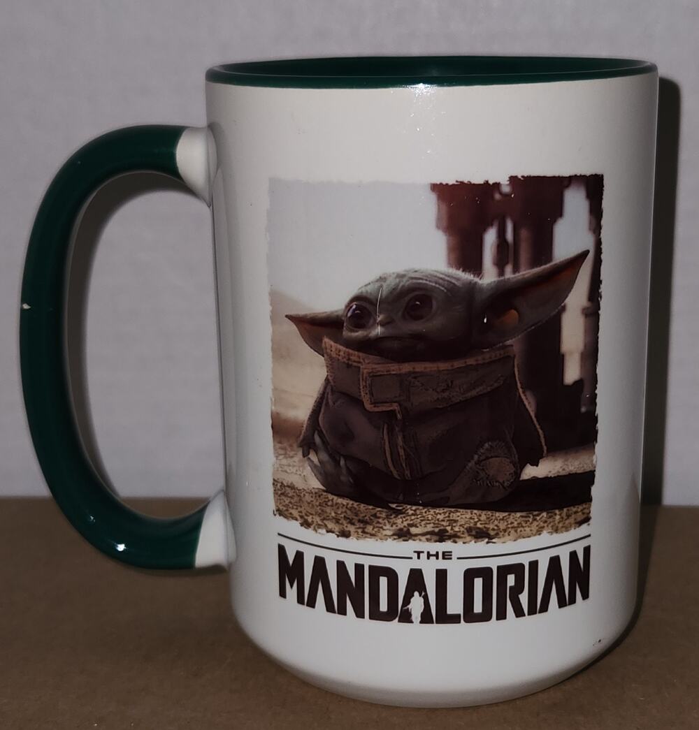 16oz Star Wars The Mandalorian "The Child" Mug – Pre-owned